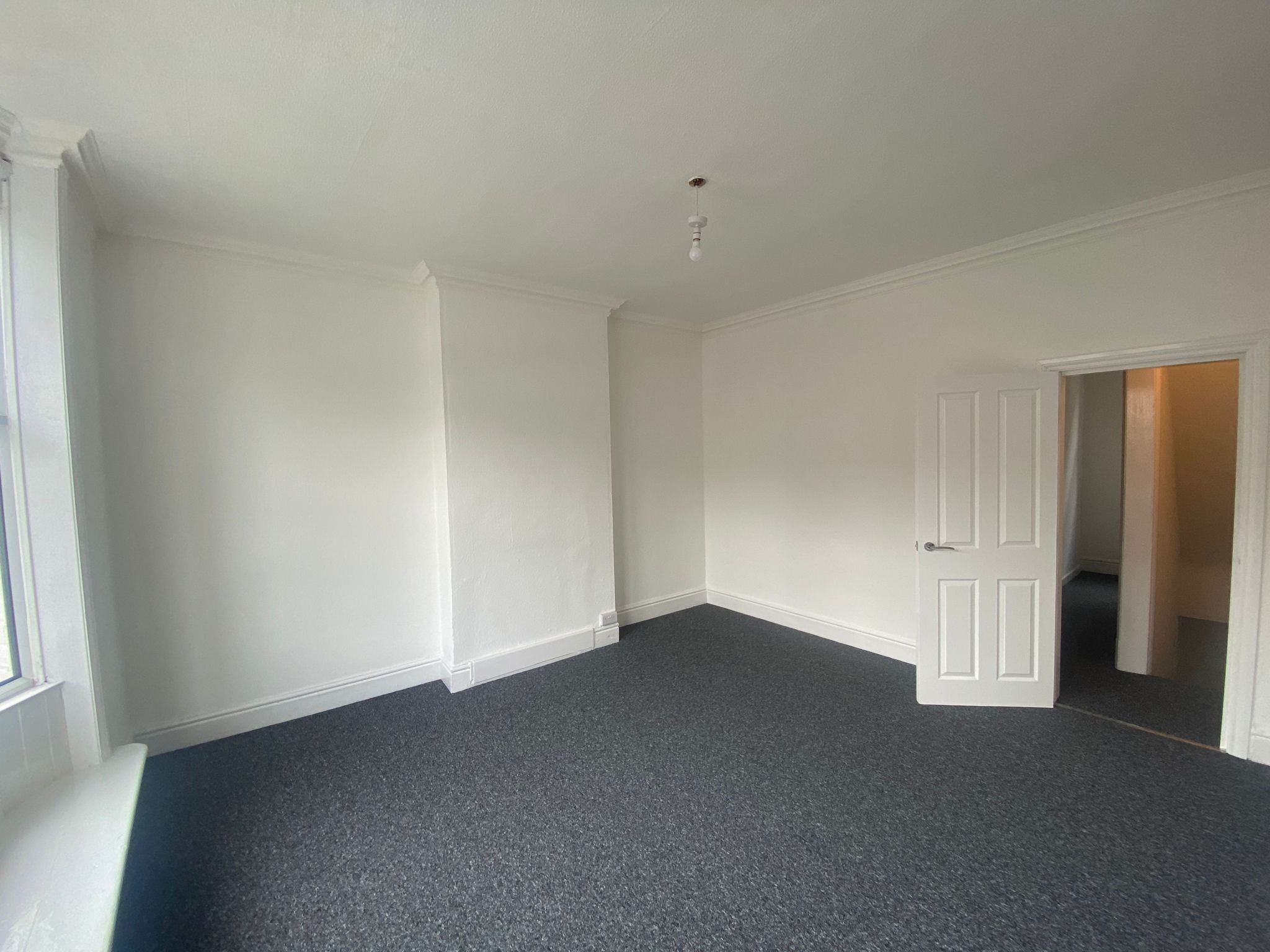 2 Bedroom Flat Belgrave Gate, Leicester Zavsons Properties